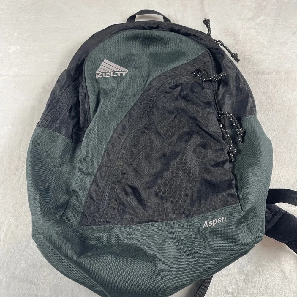 Kelty Aspen Backpack Black Charcoal Hiking Daypack Gorpcore Rugged Minimalist